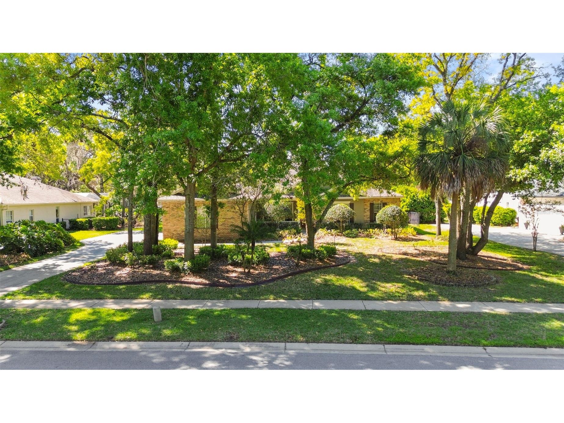 6107 Kingbird Manor Drive Lithia FL 33547 TB8490317 image48