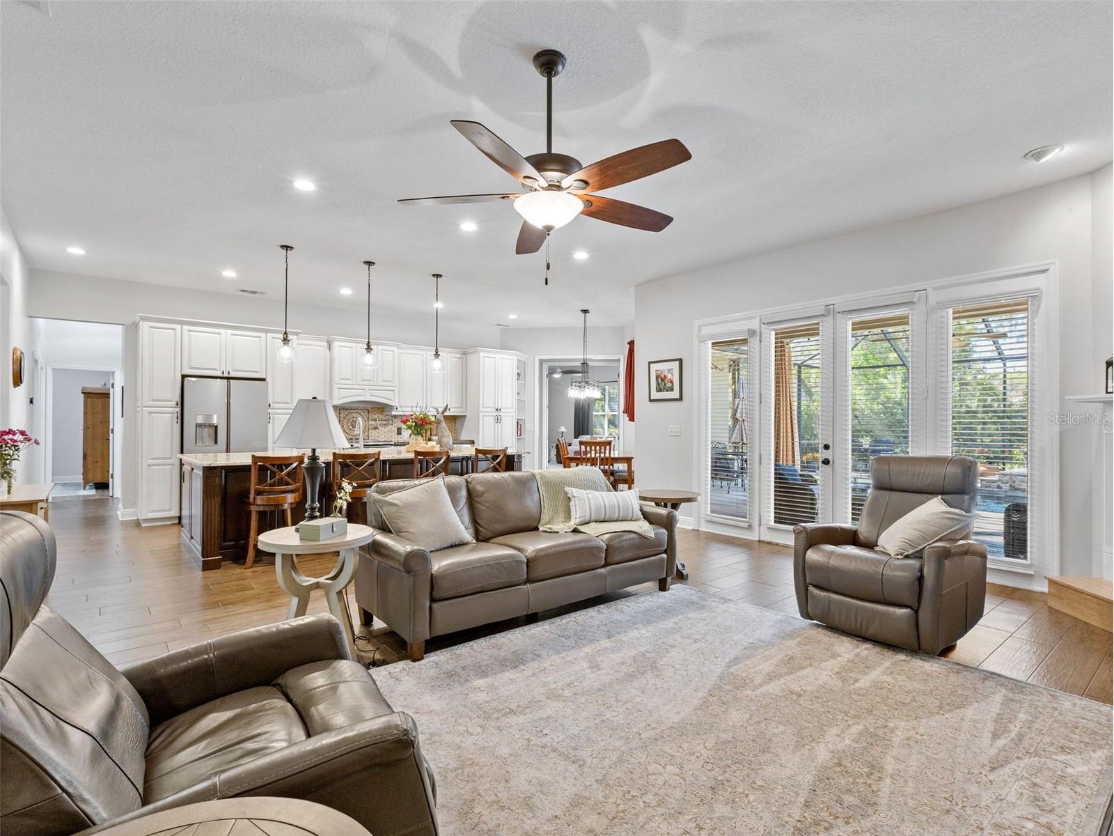 6107 Kingbird Manor Drive Lithia FL 33547 TB8490317 image9