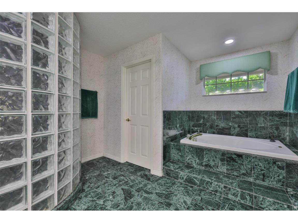 6107 Marbella Boulevard Apollo Beach FL 33572 - ANDALUCIA CANAL TB8397426 image27