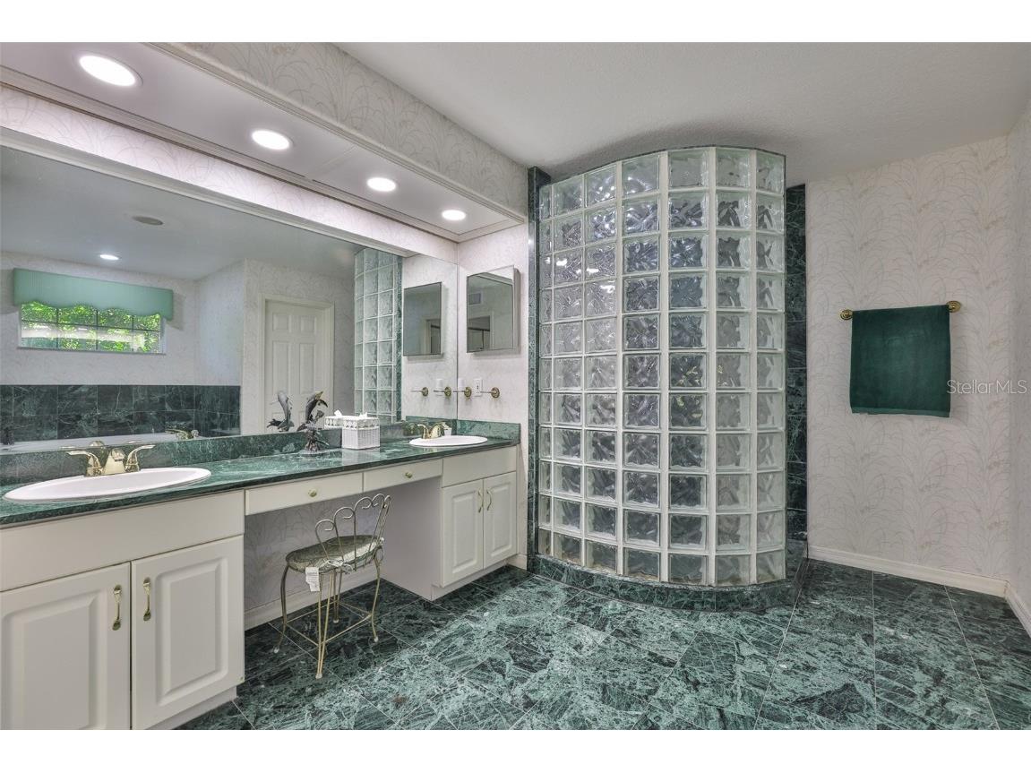 6107 Marbella Boulevard Apollo Beach FL 33572 - ANDALUCIA CANAL TB8397426 image29