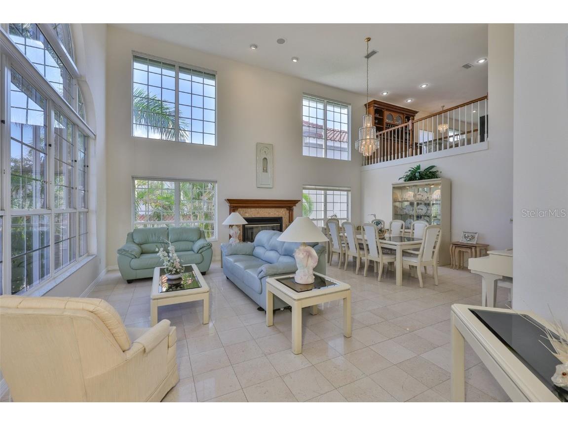 6107 Marbella Boulevard Apollo Beach FL 33572 - ANDALUCIA CANAL TB8397426 image5