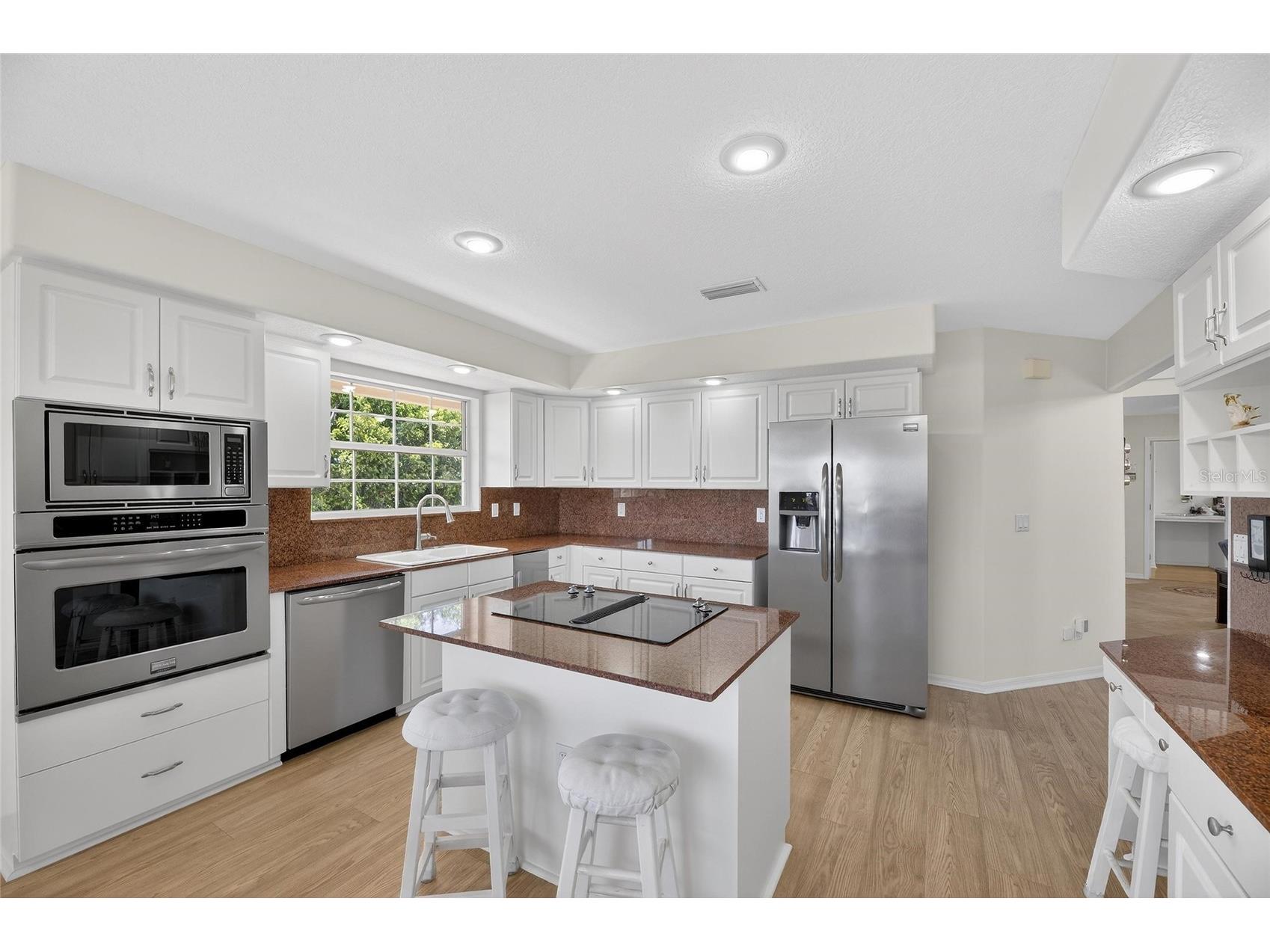 6107 Marbella Boulevard Apollo Beach FL 33572 - ANDALUCIA CANAL TB8487718 image20