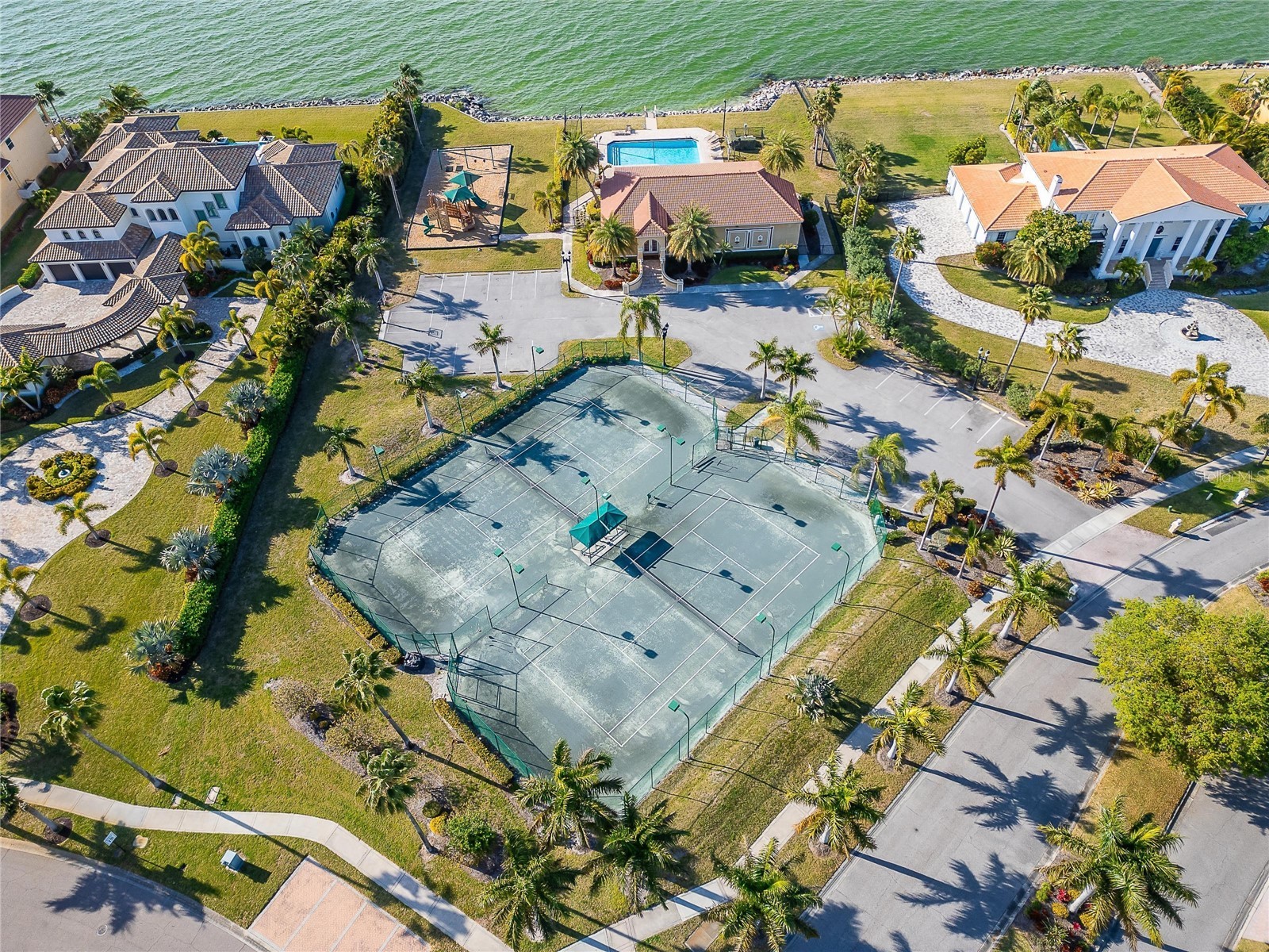 6107 Marbella Boulevard Apollo Beach FL 33572 - ANDALUCIA CANAL TB8487718 image95