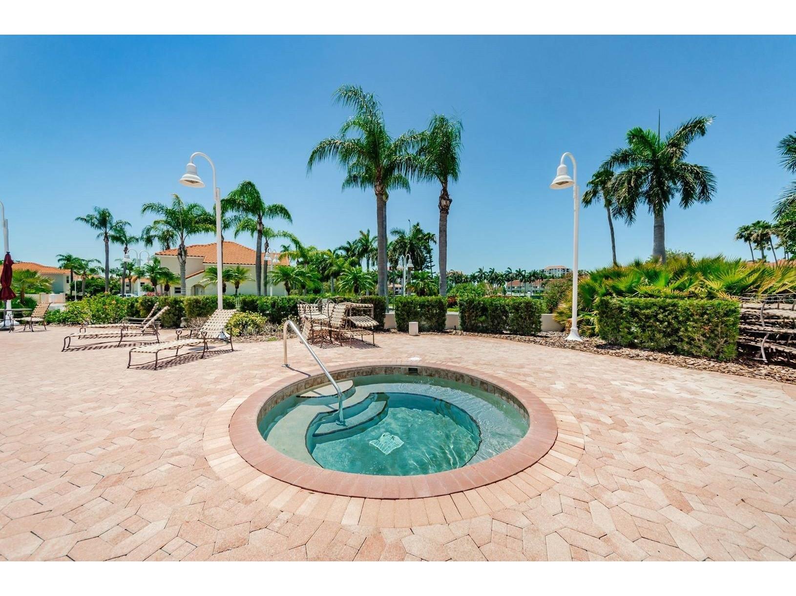 6107 Mirada Circle Saint Petersburg FL 33715 TB8483529 image15