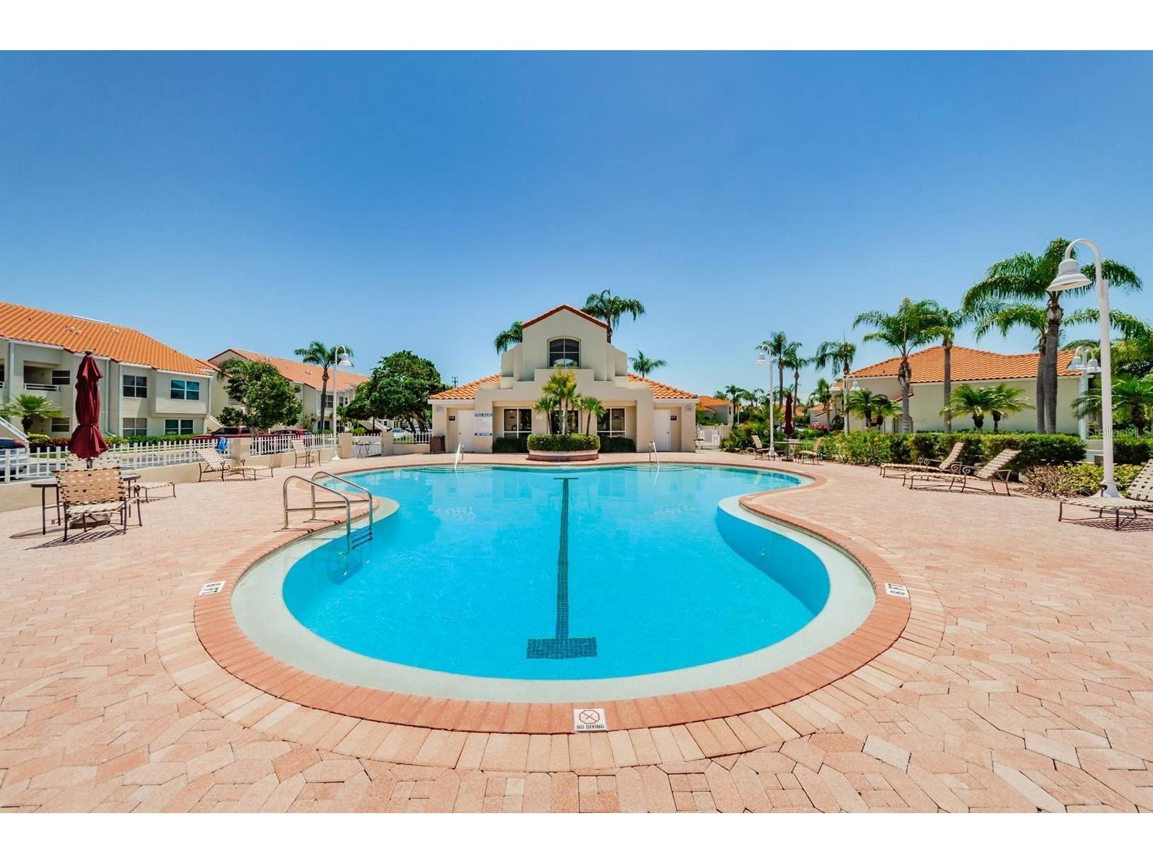 6107 Mirada Circle Saint Petersburg FL 33715 TB8483529 image16