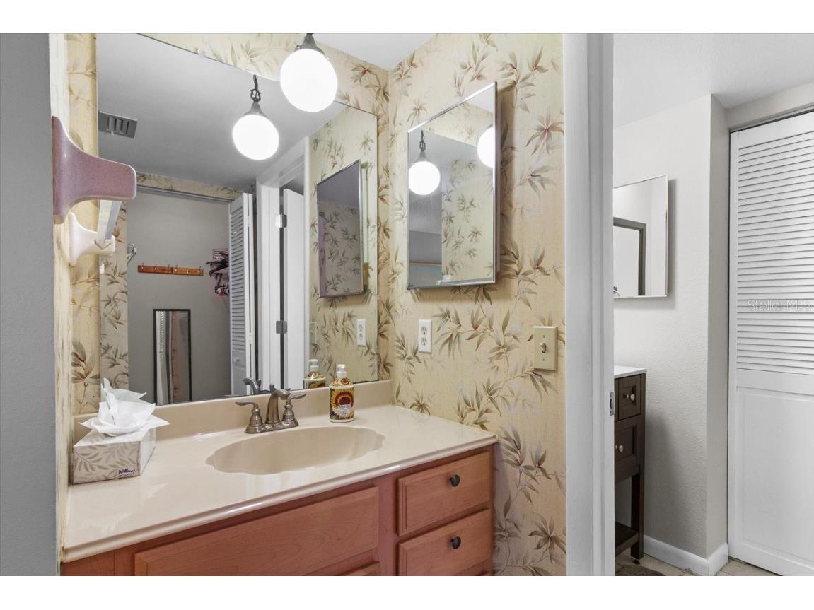 6108 7th Avenue W #6108 Bradenton FL 34209 A4666151 image17