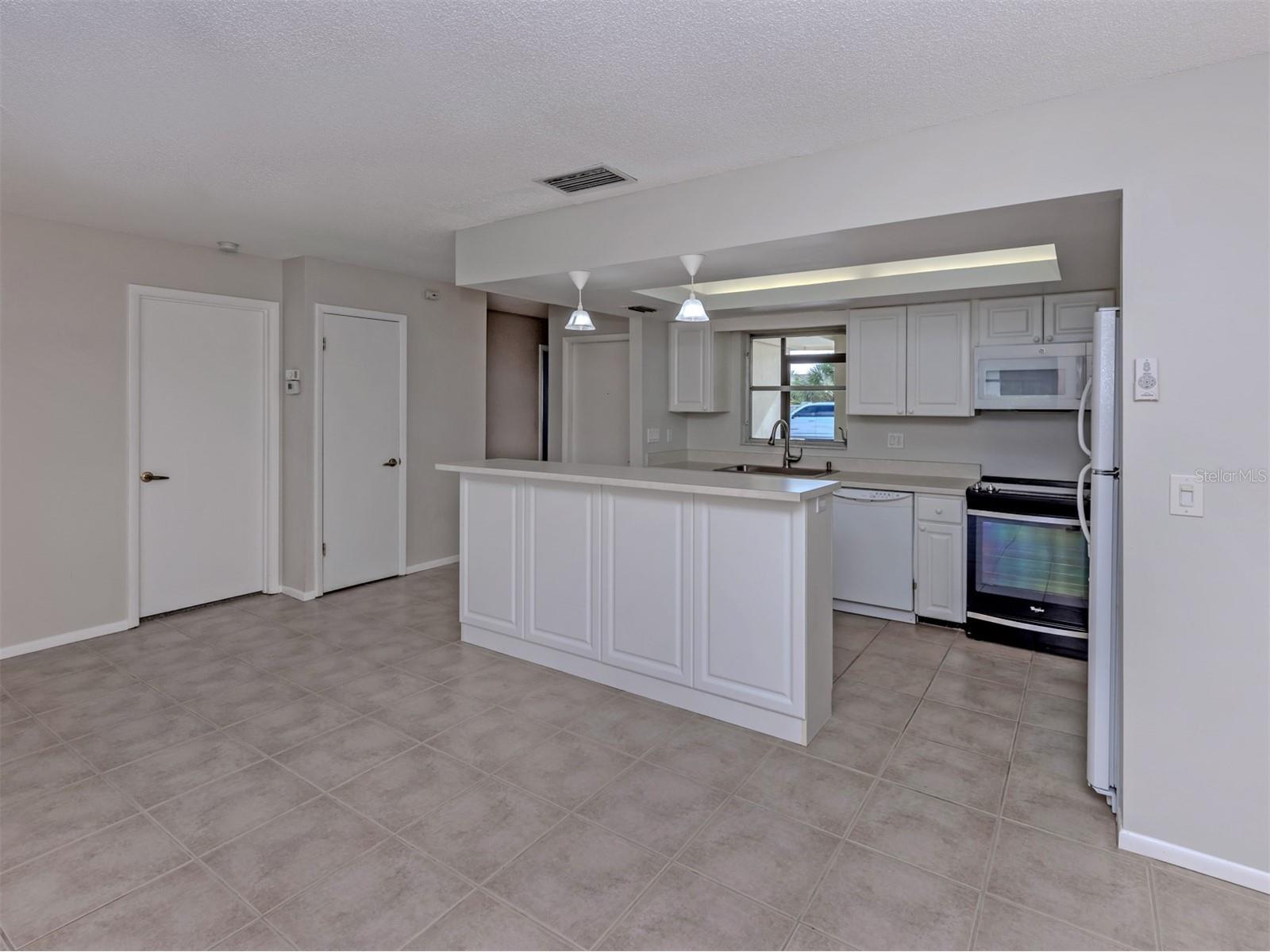 6108 Green View Drive #143 Sarasota FL 34231 N6143757 image16