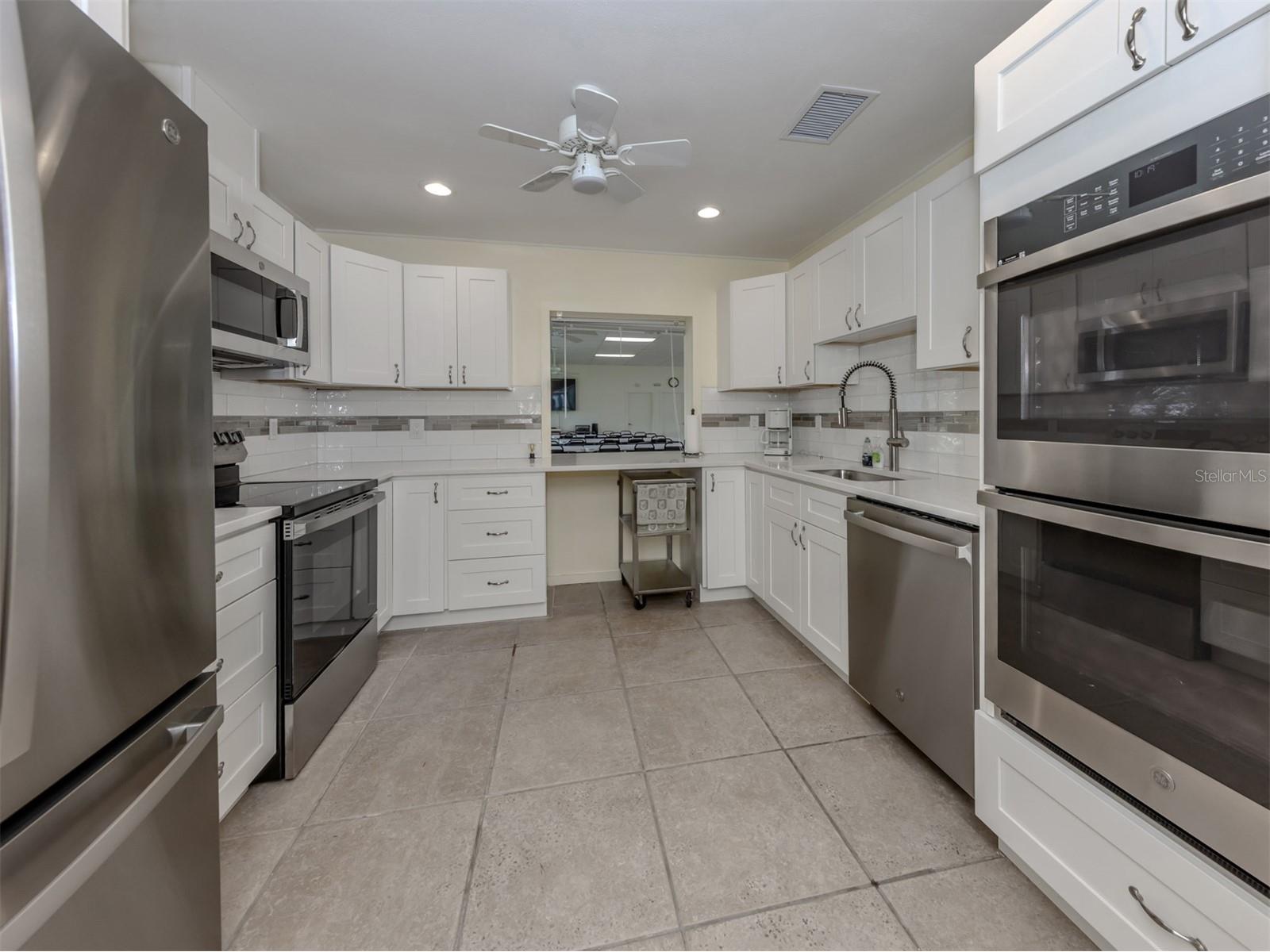 6108 Green View Drive #143 Sarasota FL 34231 N6143757 image37