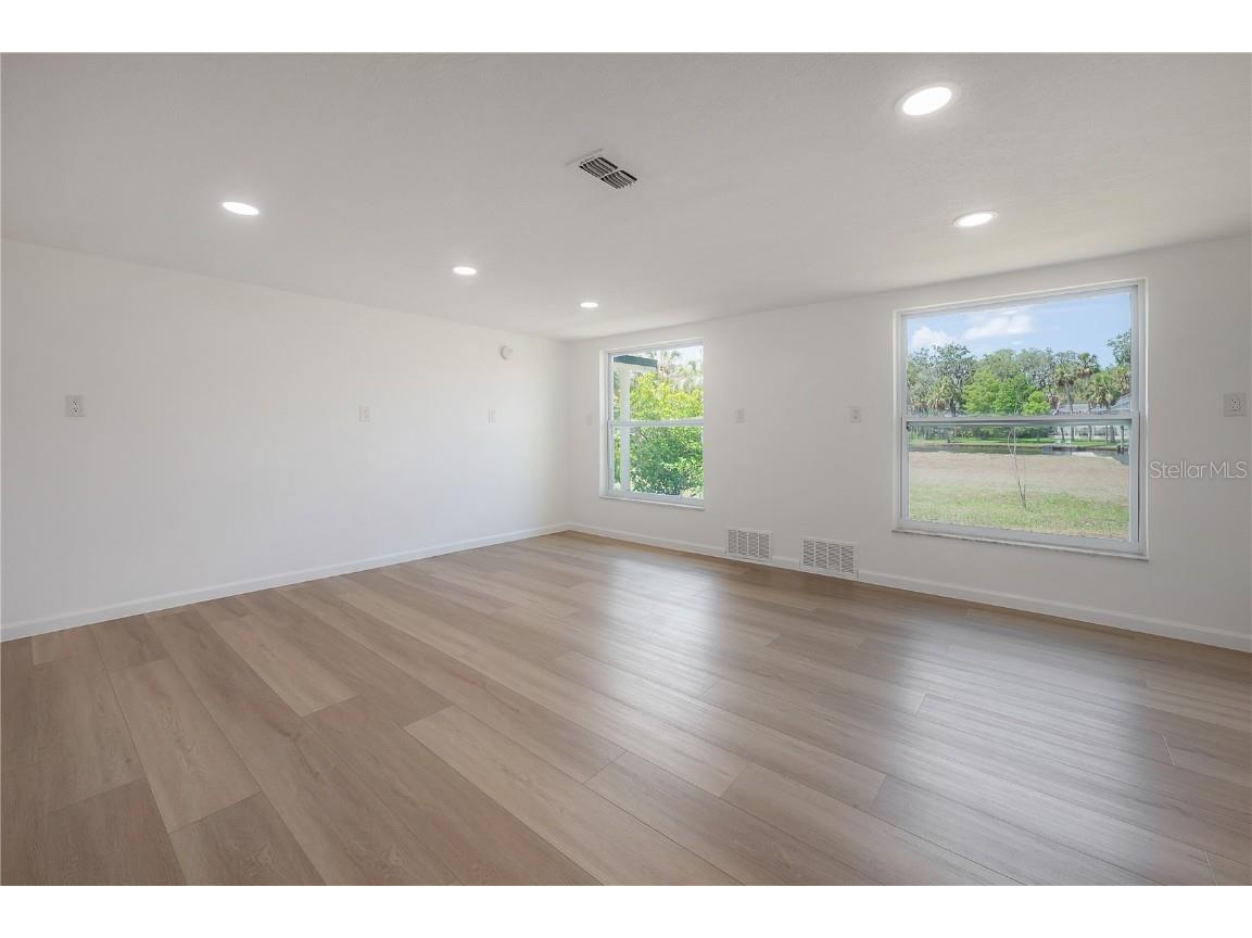 6108 Oak Ridge Avenue New Port Richey FL 34653 TB8399087 image46