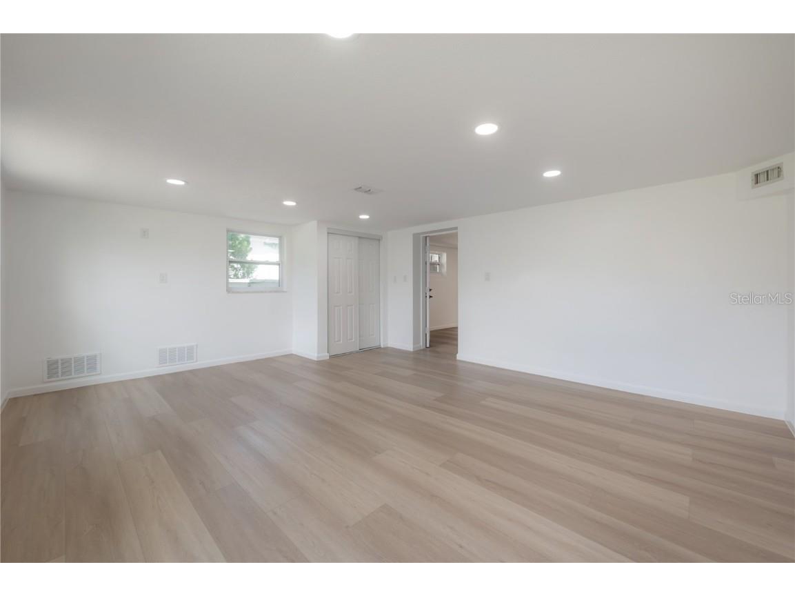 6108 Oak Ridge Avenue New Port Richey FL 34653 TB8399087 image48