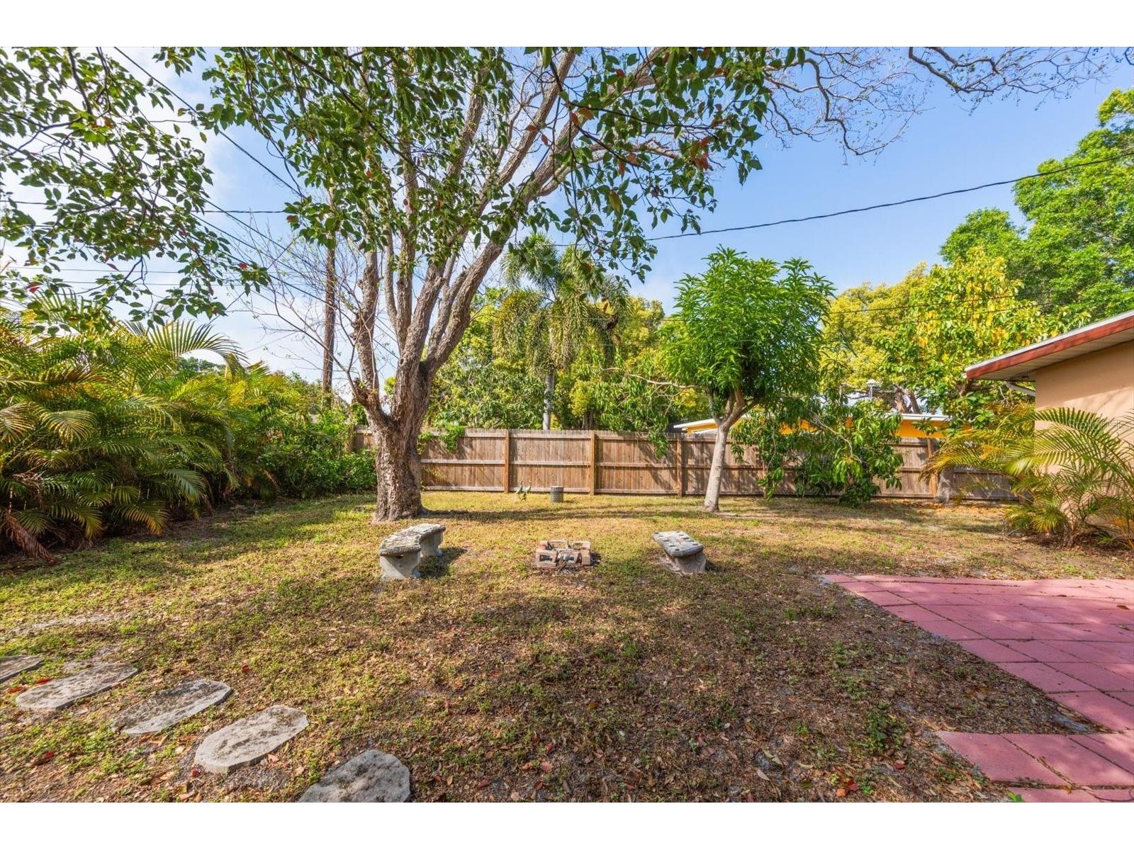 611 11th Street NW Largo FL 33770 TB8490715 image31