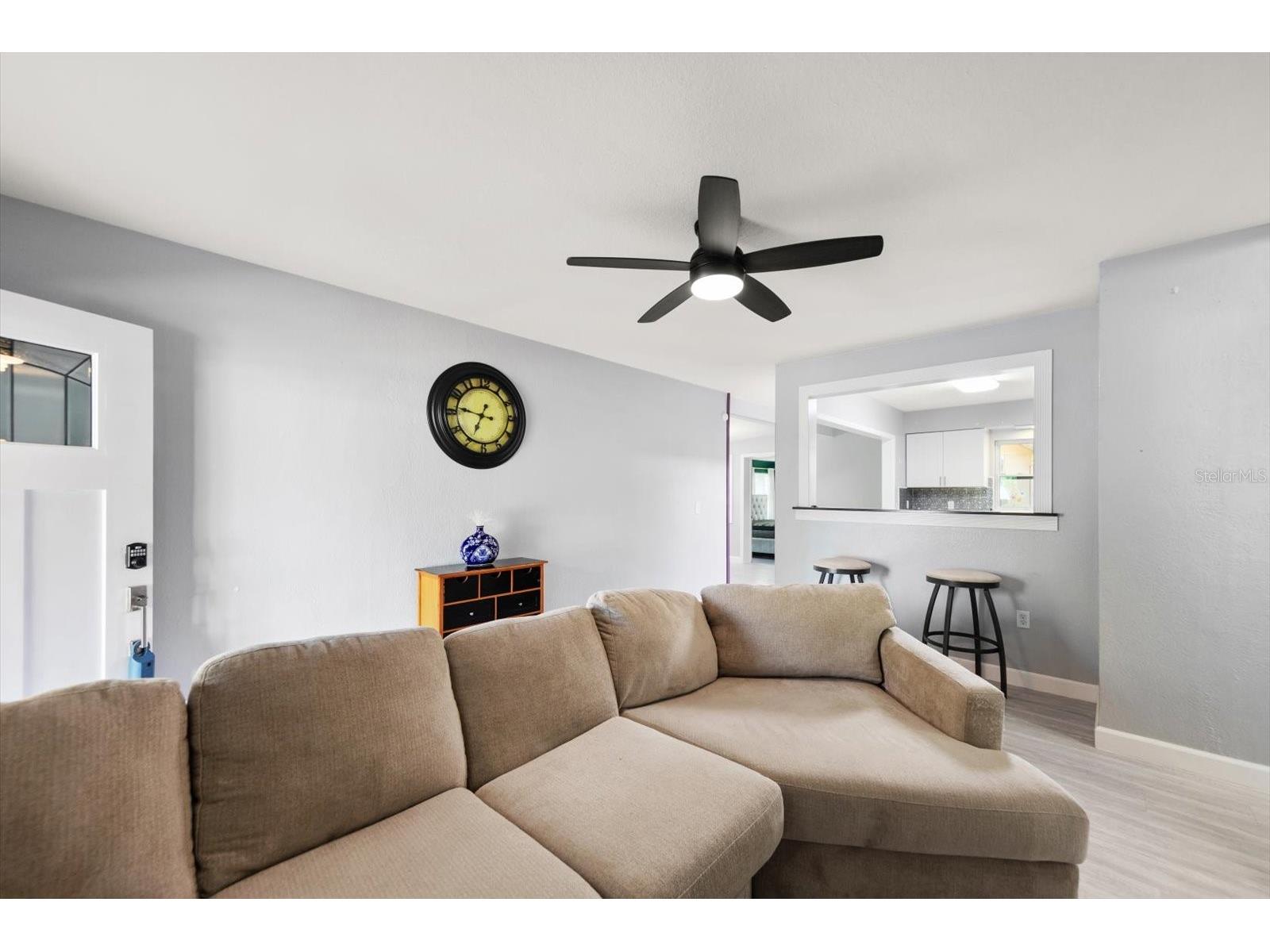 611 11th Street NW Largo FL 33770 TB8490715 image4