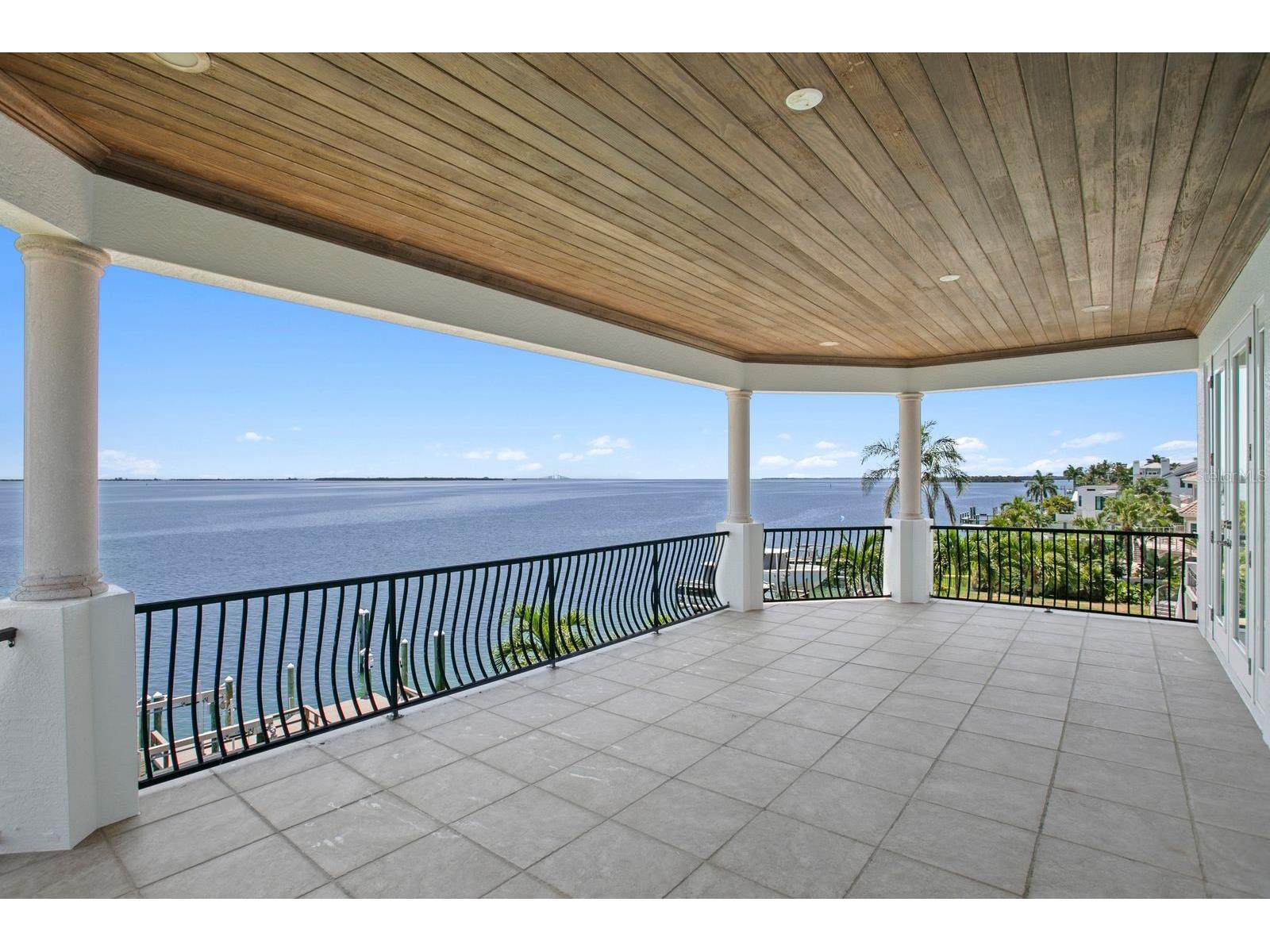 611 1st Avenue S Tierra Verde FL 33715 - TAMPA BAY TB8504393 image48