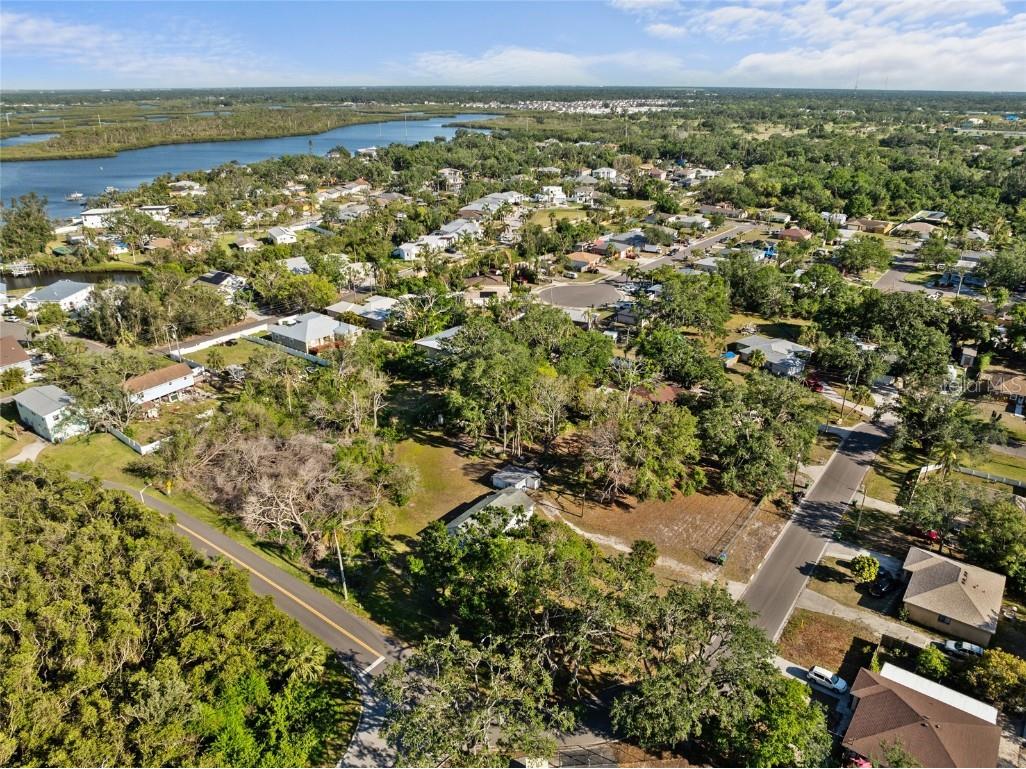 611 29th Street E Bradenton FL 34208 A4649121 image22