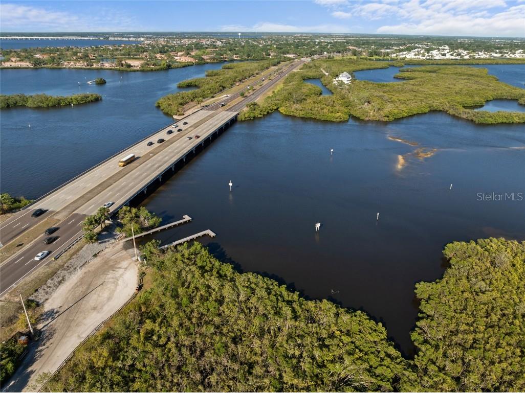 611 29th Street E Bradenton FL 34208 A4649121 image27