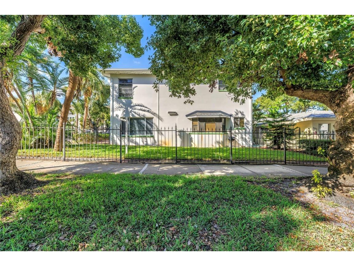 611 2nd Street N Saint Petersburg FL 33701 TB8439626 image1