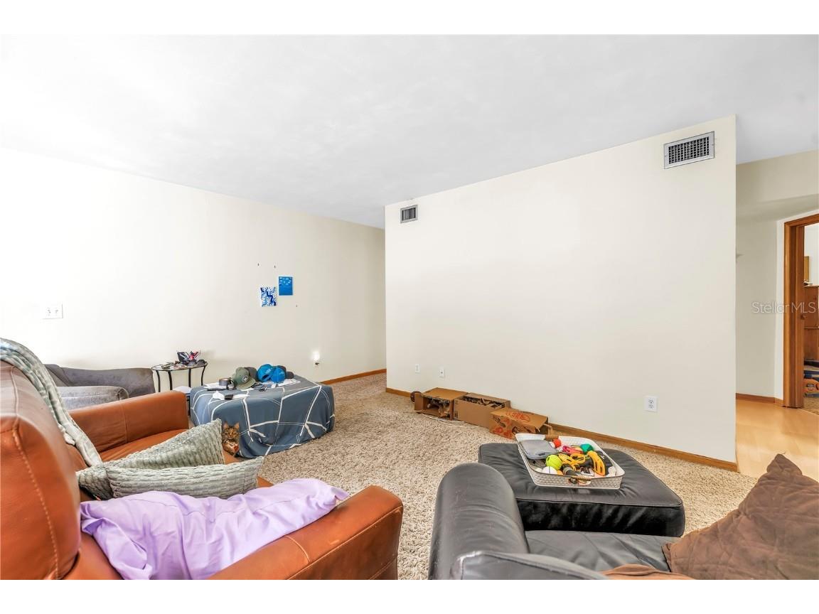 611 2nd Street N Saint Petersburg FL 33701 TB8439626 image19