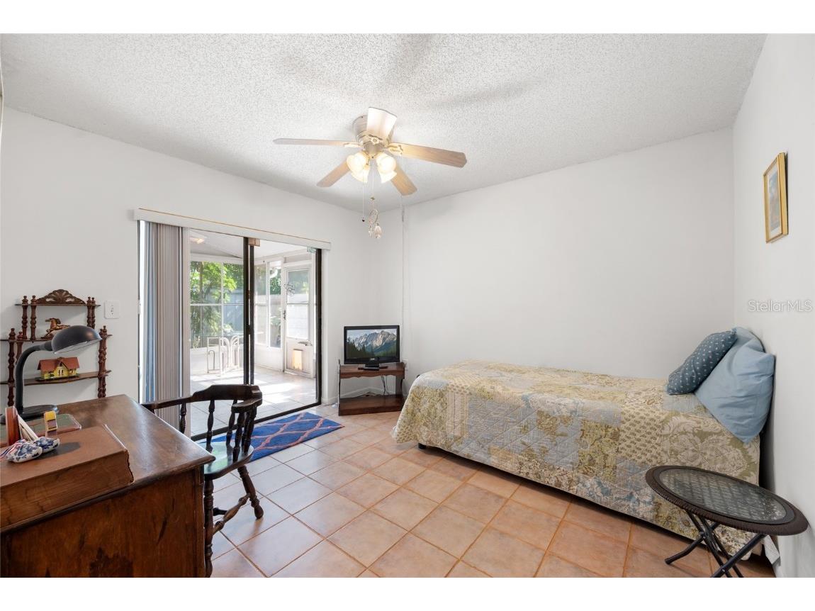 611 49th Avenue N Saint Petersburg FL 33703 TB8422919 image14