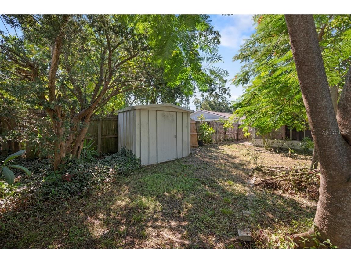 611 49th Avenue N Saint Petersburg FL 33703 TB8422919 image19