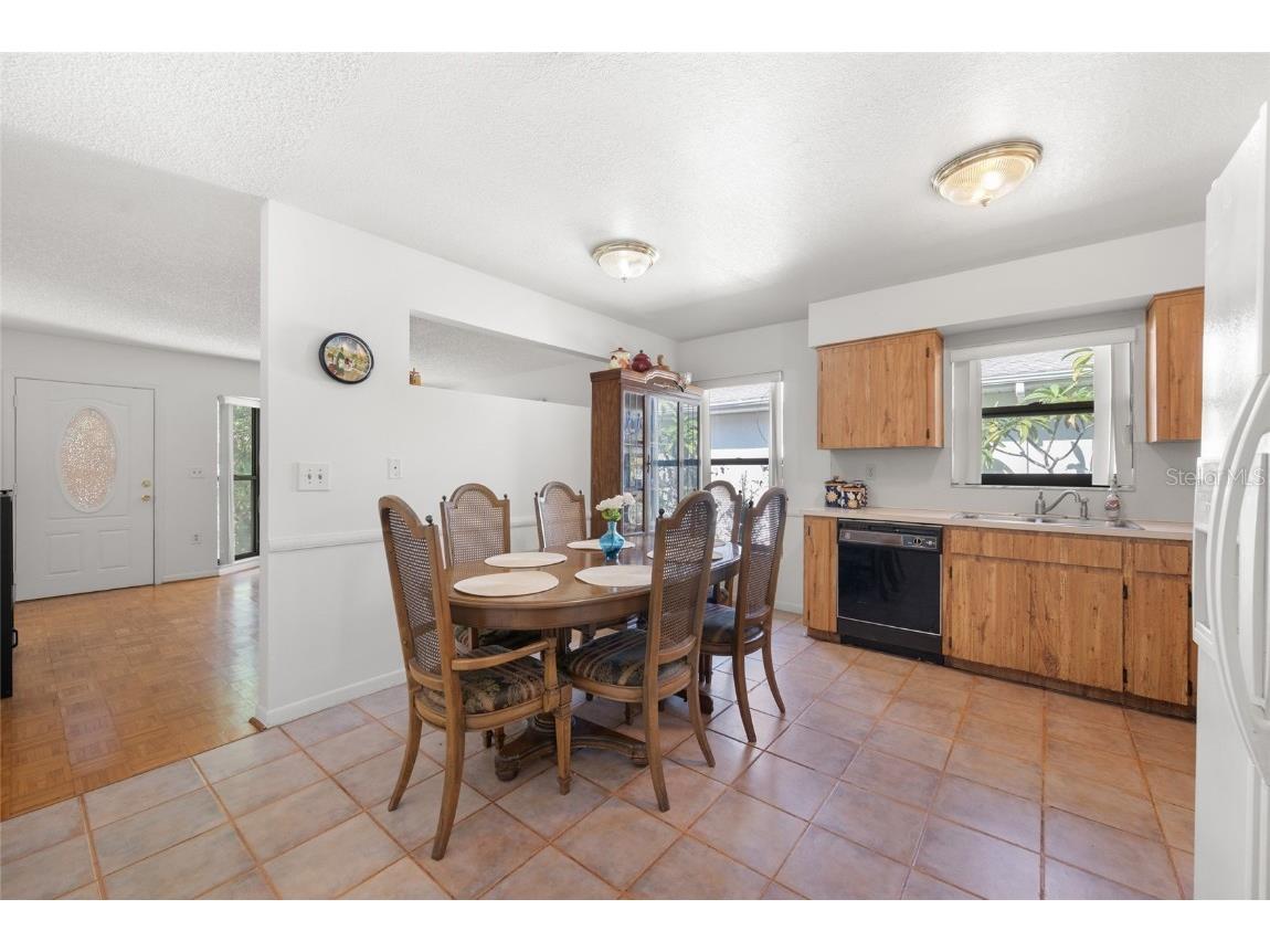 611 49th Avenue N Saint Petersburg FL 33703 TB8422919 image7