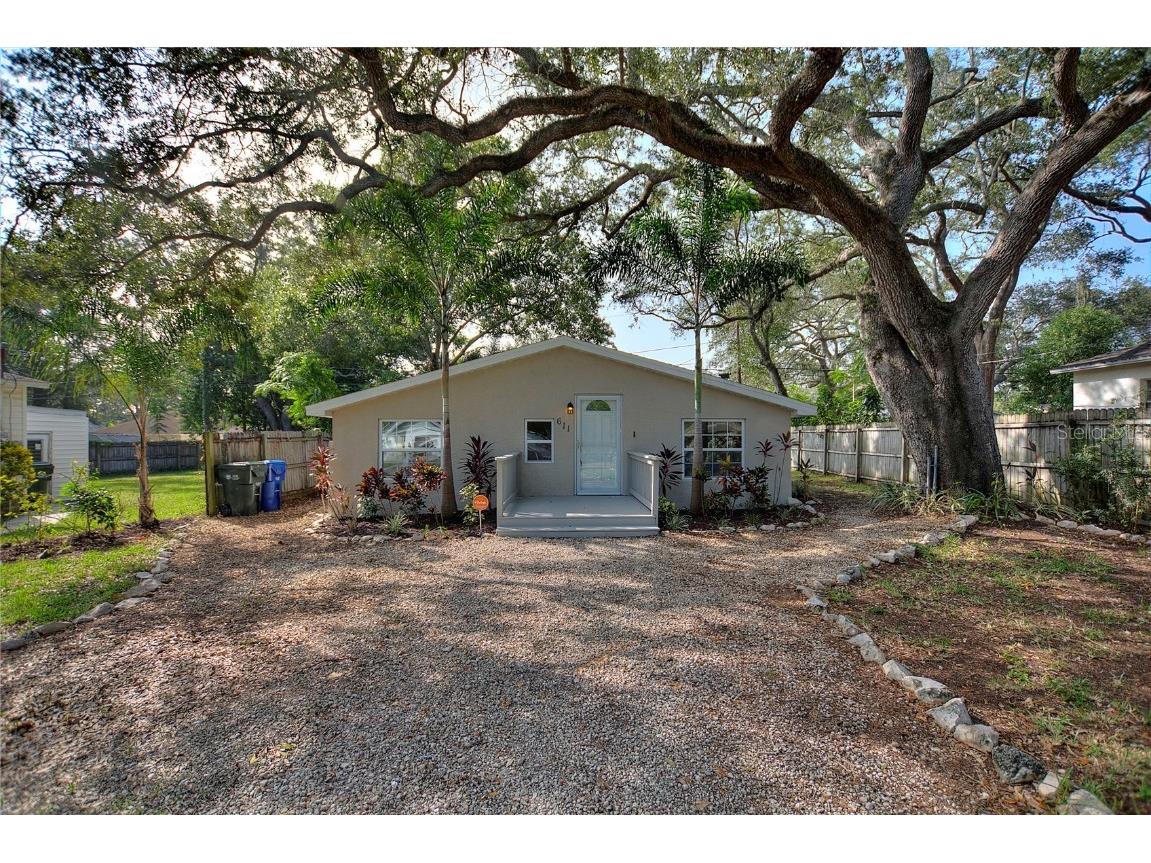 611 6th Avenue NE Largo FL 33770 U8216854 image1