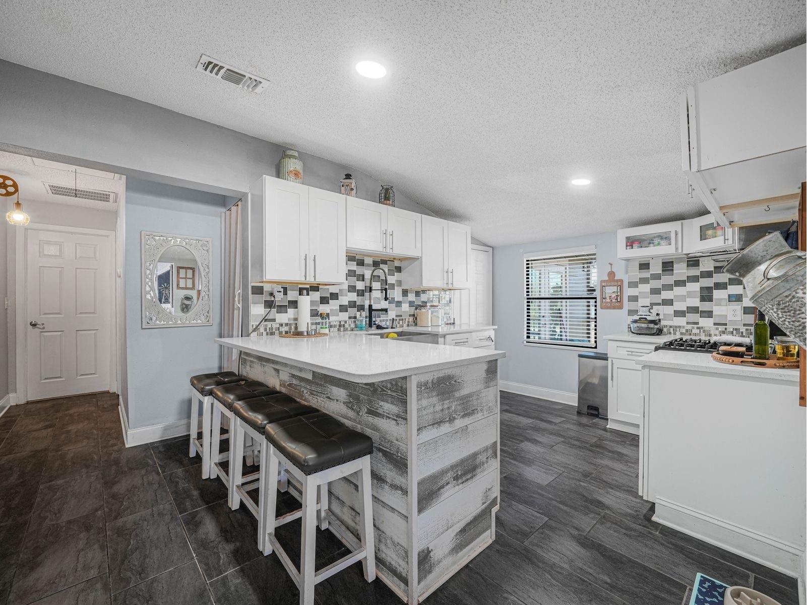 607 Acacia Walk Lake Wales FL 33898 P4937717 image12