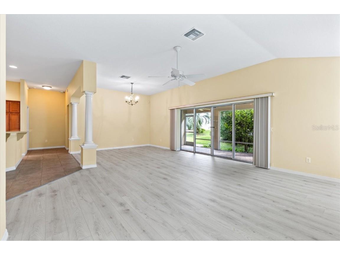 611 Allenwood Loop The Villages FL 32162 OM703789 image12