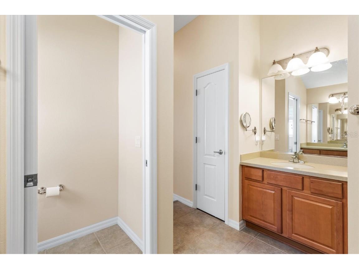 611 Allenwood Loop The Villages FL 32162 OM703789 image17