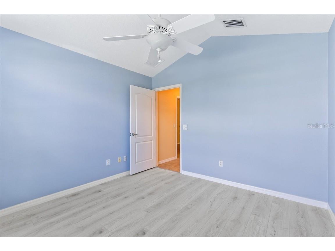 611 Allenwood Loop The Villages FL 32162 OM703789 image23