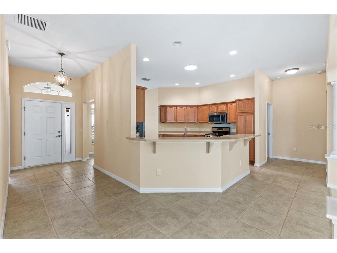 611 Allenwood Loop The Villages FL 32162 OM703789 image6
