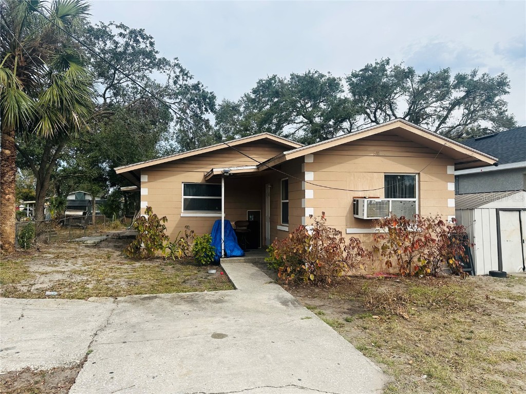 611 Avenue S NE Winter Haven FL 33881 P4933474 image1