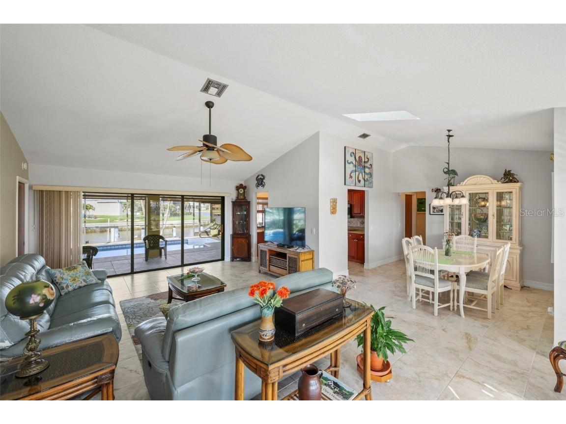 611 Bal Harbor Boulevard Punta Gorda FL 33950 C7505597 image11