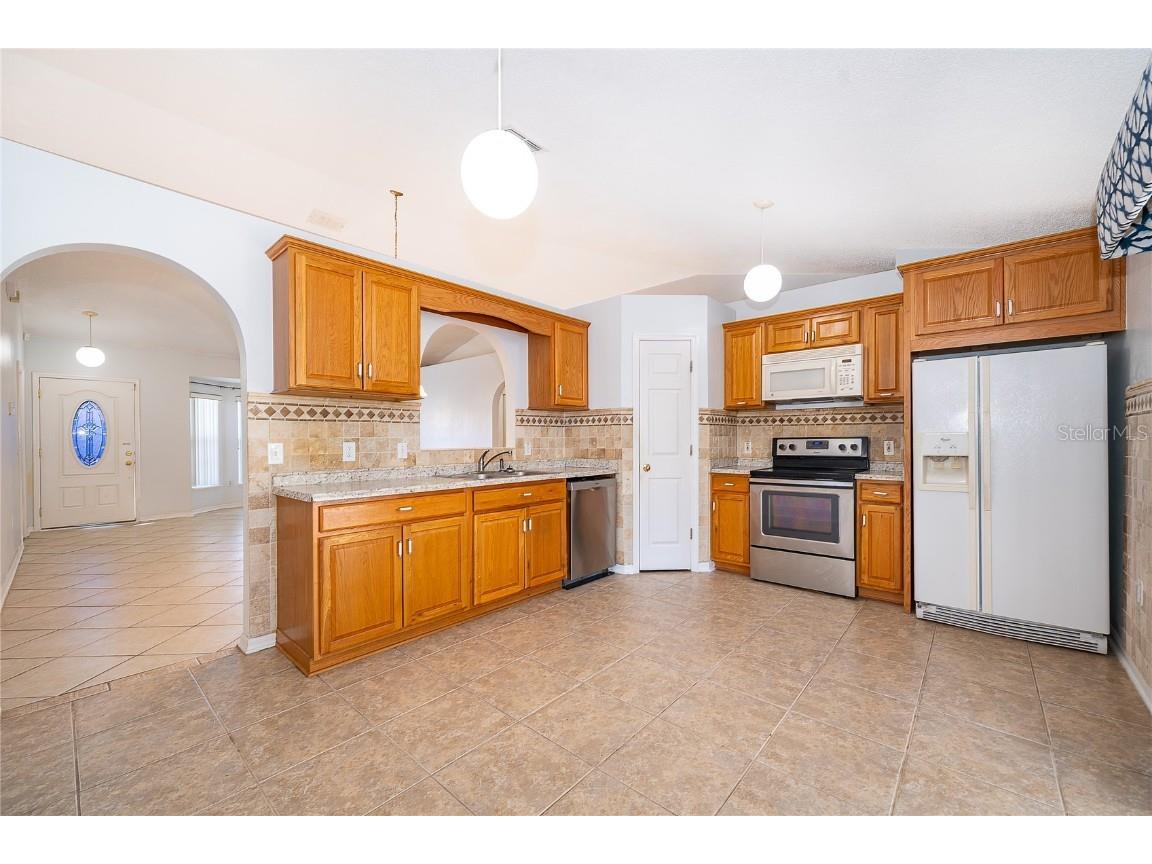 611 Baldwin Drive Kissimmee FL 34758 S5141059 image10