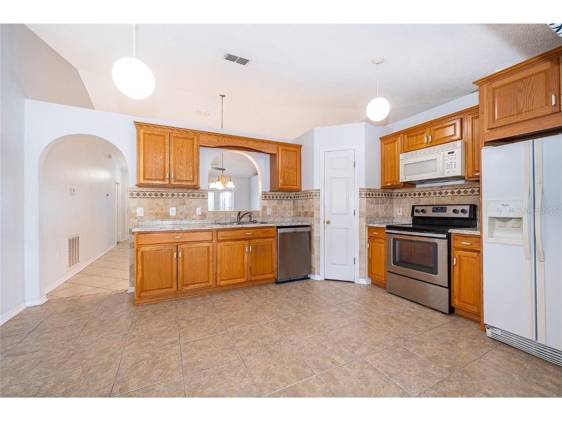 611 Baldwin Drive Kissimmee FL 34758 S5141059 image11