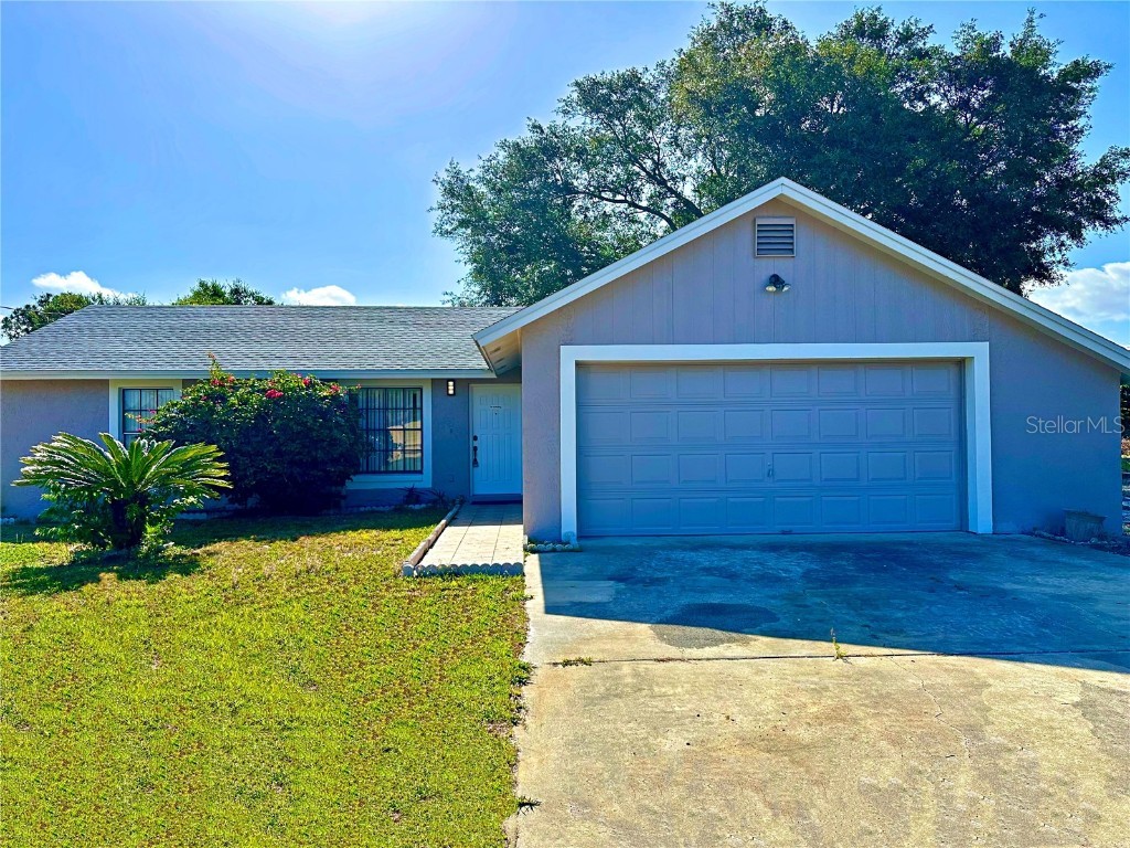 611 Blackstone Avenue Deltona FL 32725 - RANDOLPH LAKE O6200409 image1