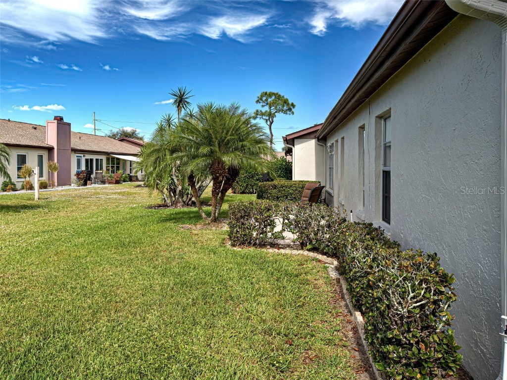 611 Chestnut Lane Englewood FL 34223 D6144588 image8