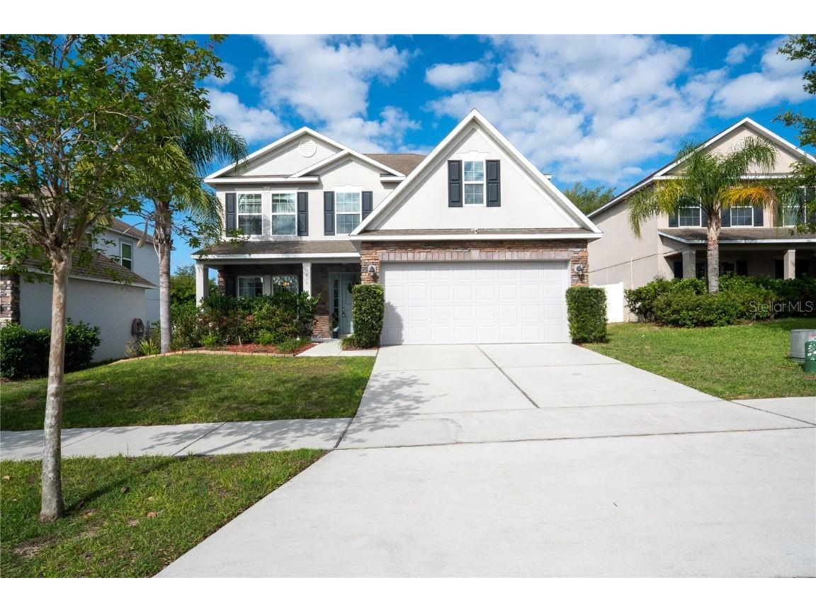 611 Del Pilar Drive Groveland FL 34736 T3434706 image1