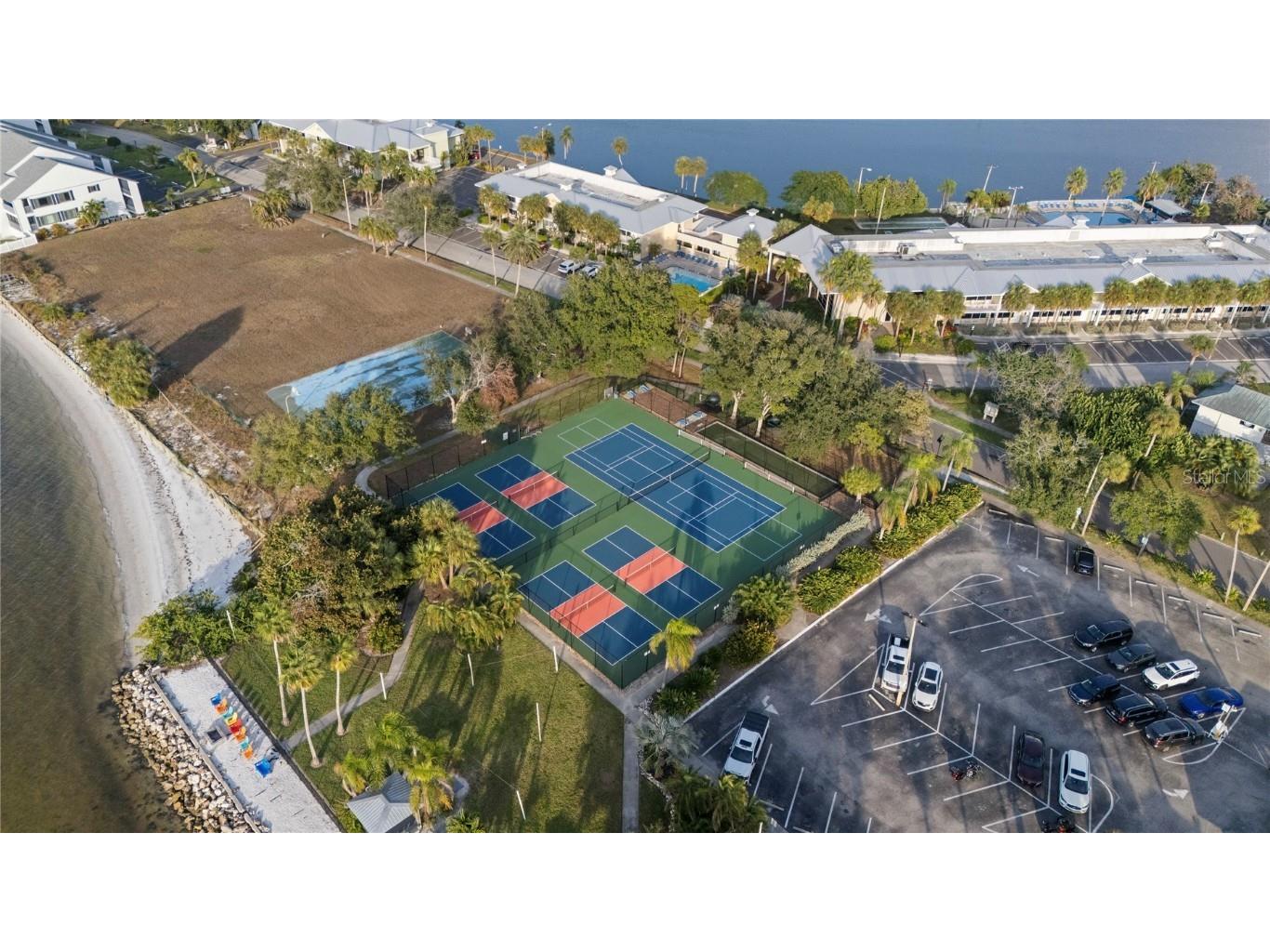 611 Destiny Dr #310 Ruskin FL 33570 TB8451959 image30