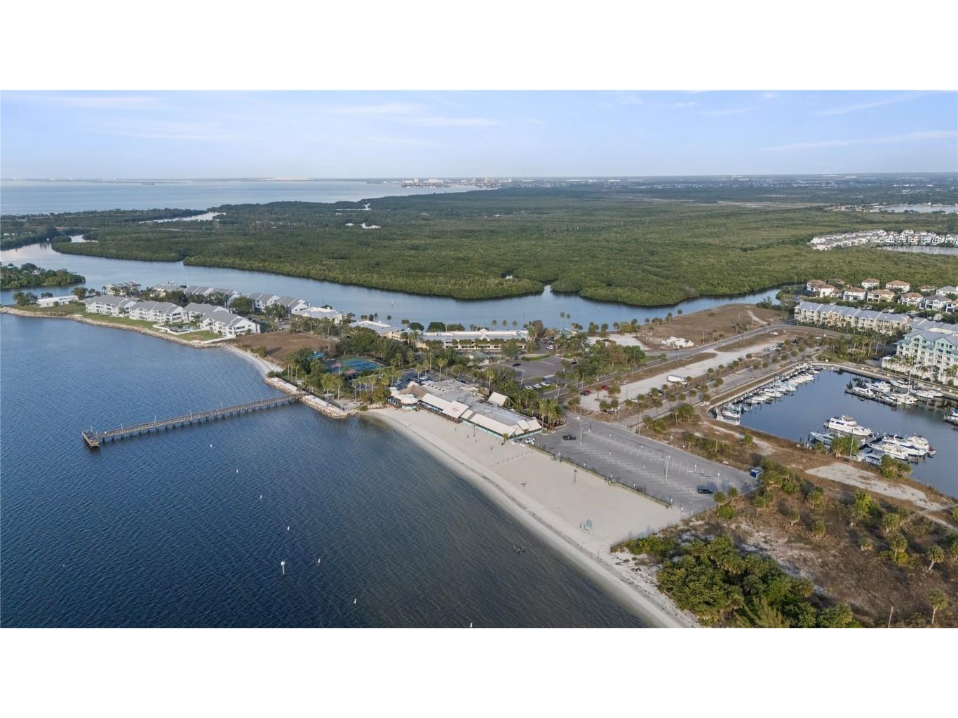 611 Destiny Dr #310 Ruskin FL 33570 TB8451959 image42