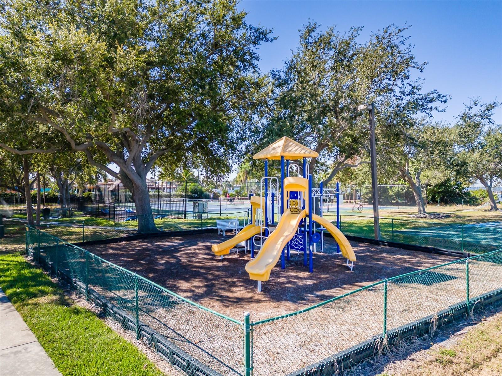 611 Destiny Drive #101 Ruskin FL 33570 TB8480022 image44