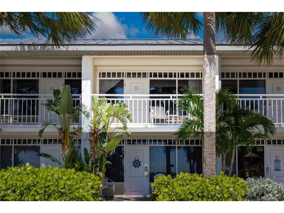 611 Destiny Drive #204 Ruskin FL 33570 TB8389787 image1