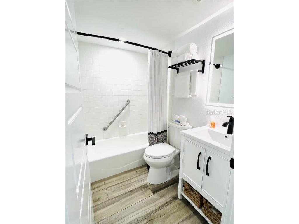 611 Destiny Drive #215 Ruskin FL 33570 TB8446228 image4