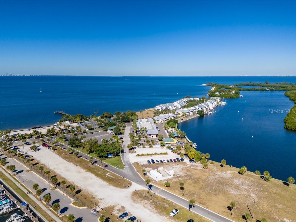 611 Destiny Drive #304 Ruskin FL 33570 TB8443965 image50