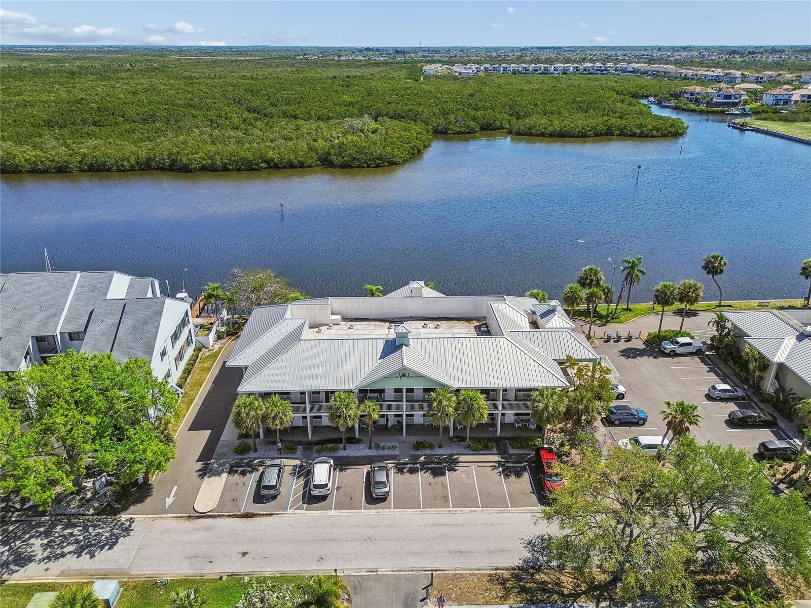 611 Destiny Drive #308 Ruskin FL 33570 TB8485722 image17