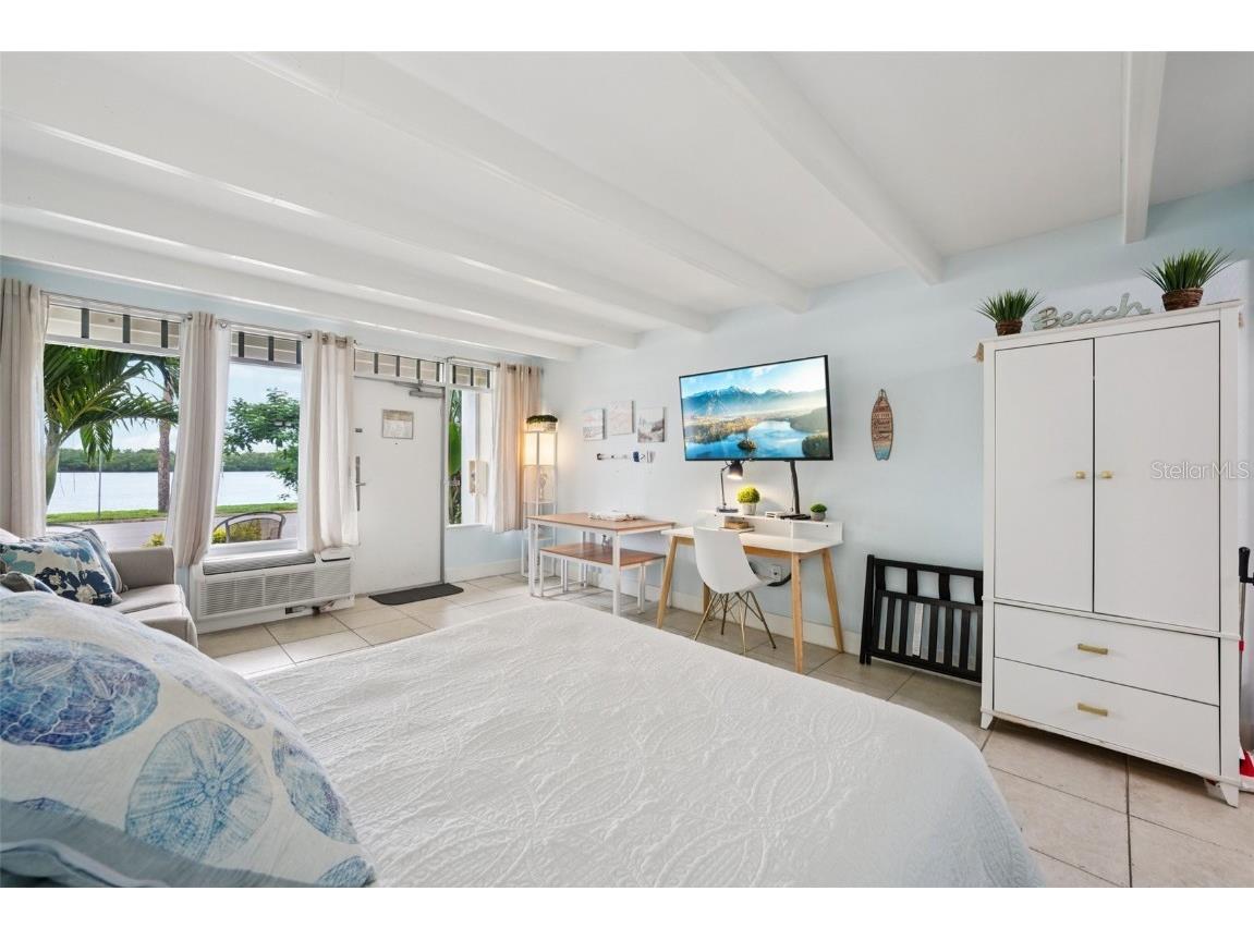 611 Destiny Drive Ruskin FL 33570 TB8411554 image10