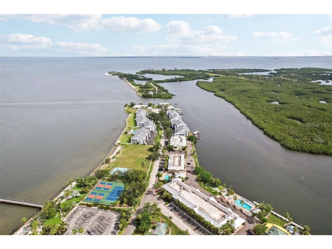 611 Destiny Drive Ruskin FL 33570 TB8411554 image19