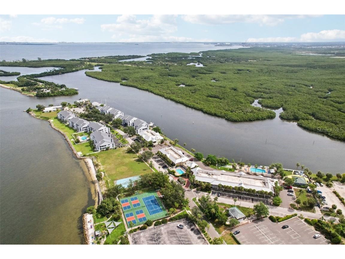 611 Destiny Drive Ruskin FL 33570 TB8411554 image20