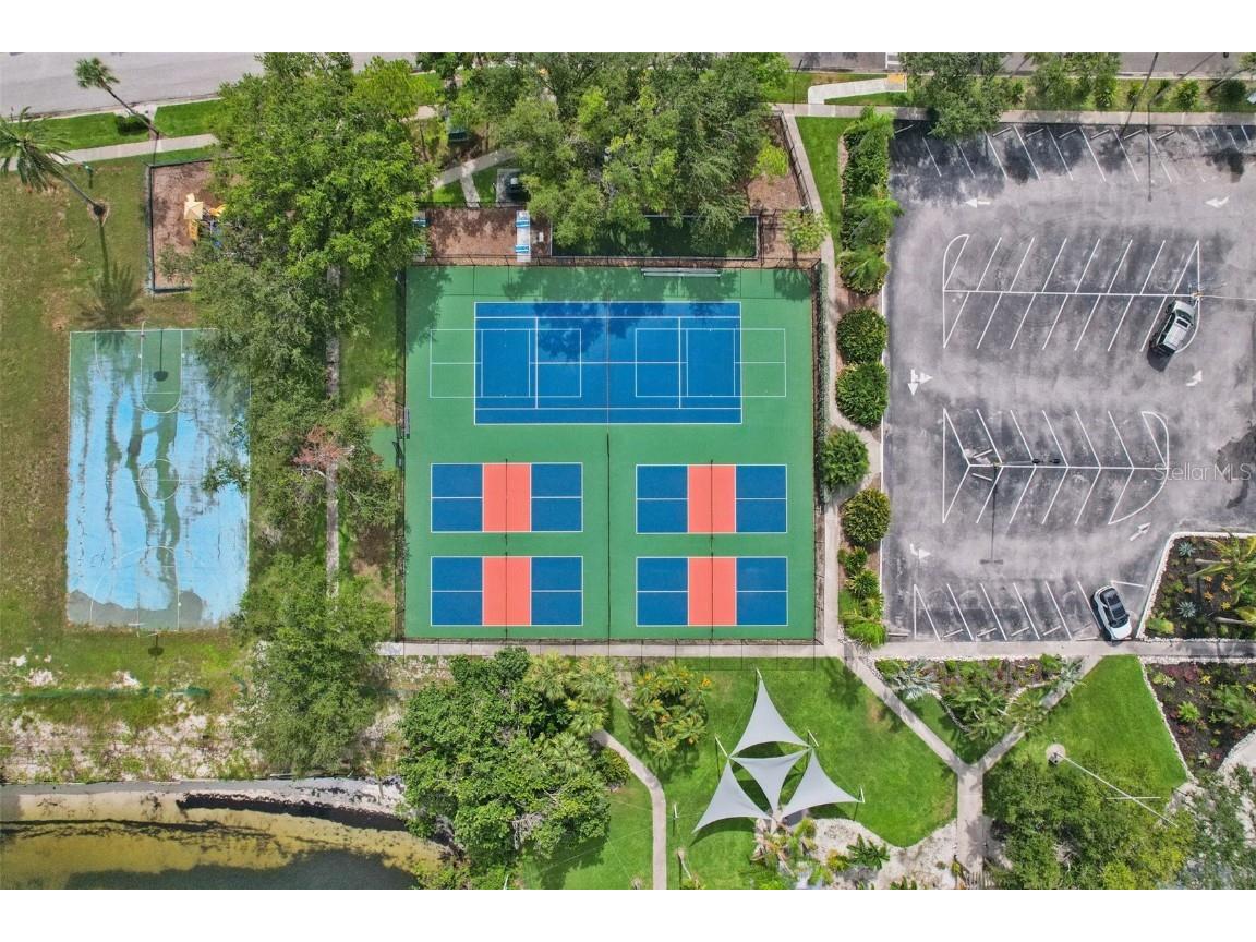 611 Destiny Drive Ruskin FL 33570 TB8411554 image25