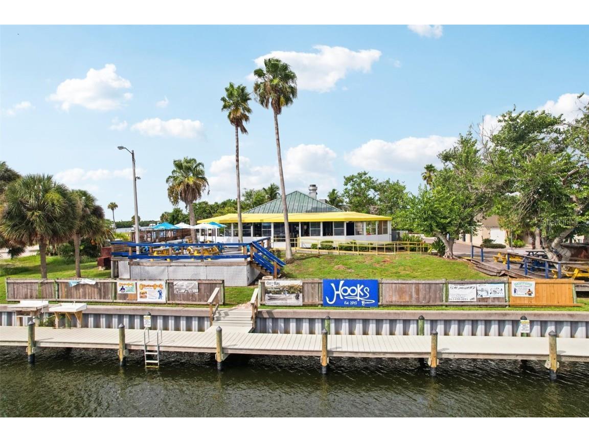 611 Destiny Drive Ruskin FL 33570 TB8411554 image32