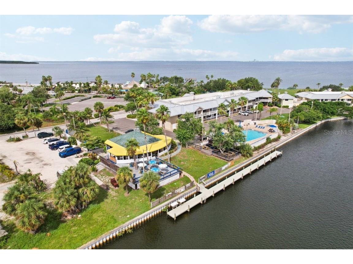 611 Destiny Drive Ruskin FL 33570 TB8411554 image33